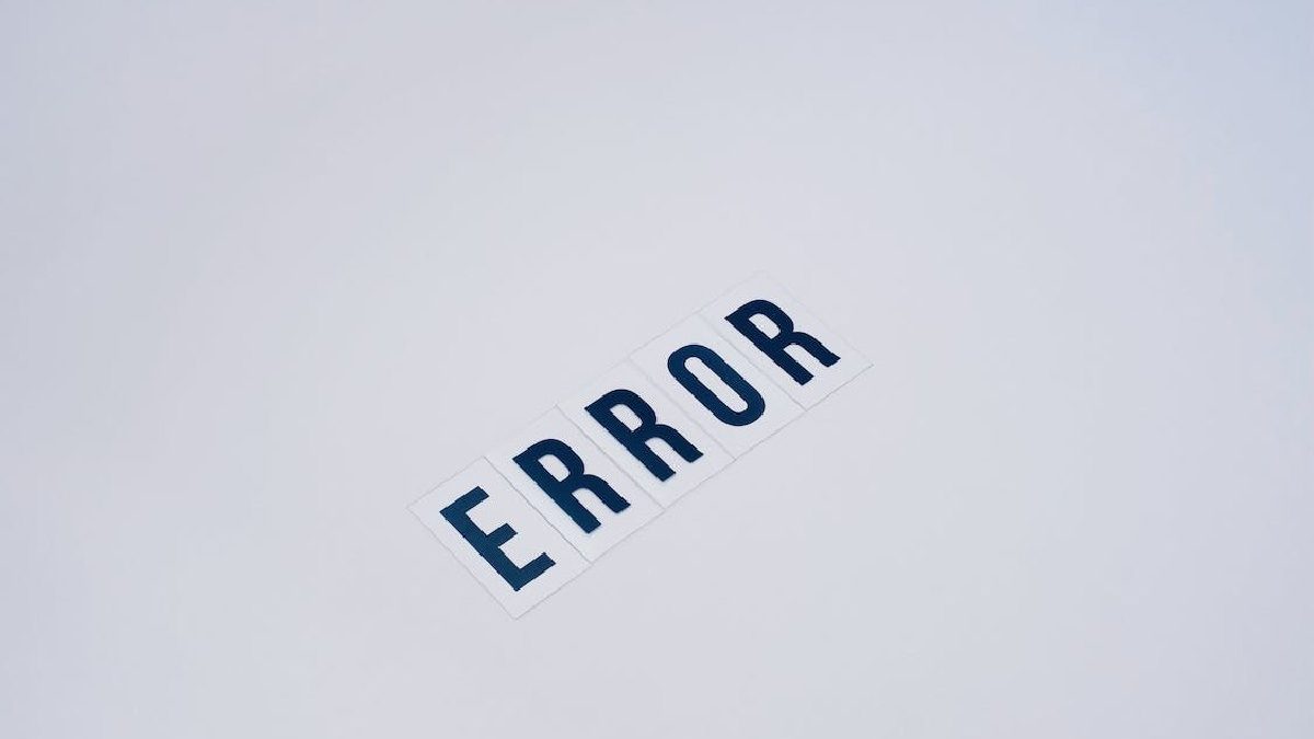 What causes the Pii email error [pii_email_bf713b42b28061e79051]