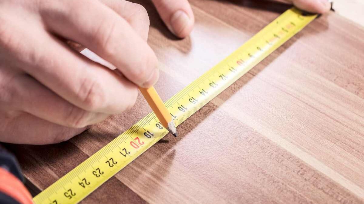 Calculate 35 CM To Feet